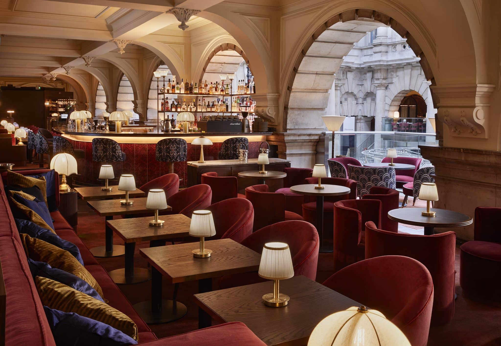 Engel Bar Image