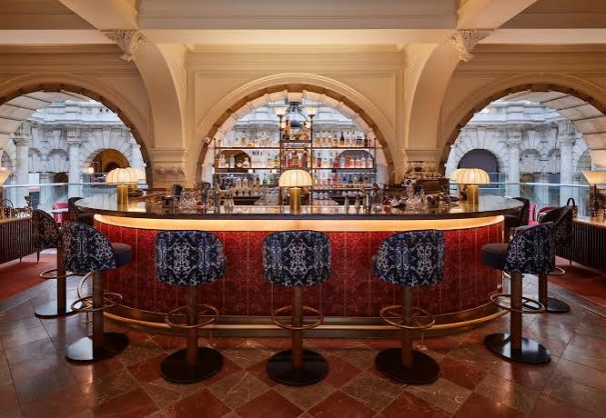 Engel bar reception